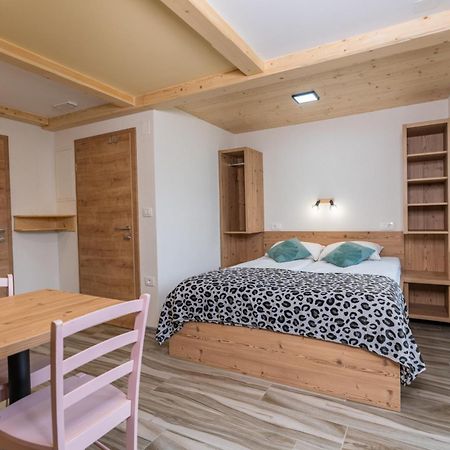 Apartmaji Hodak Bohinj ภายนอก รูปภาพ