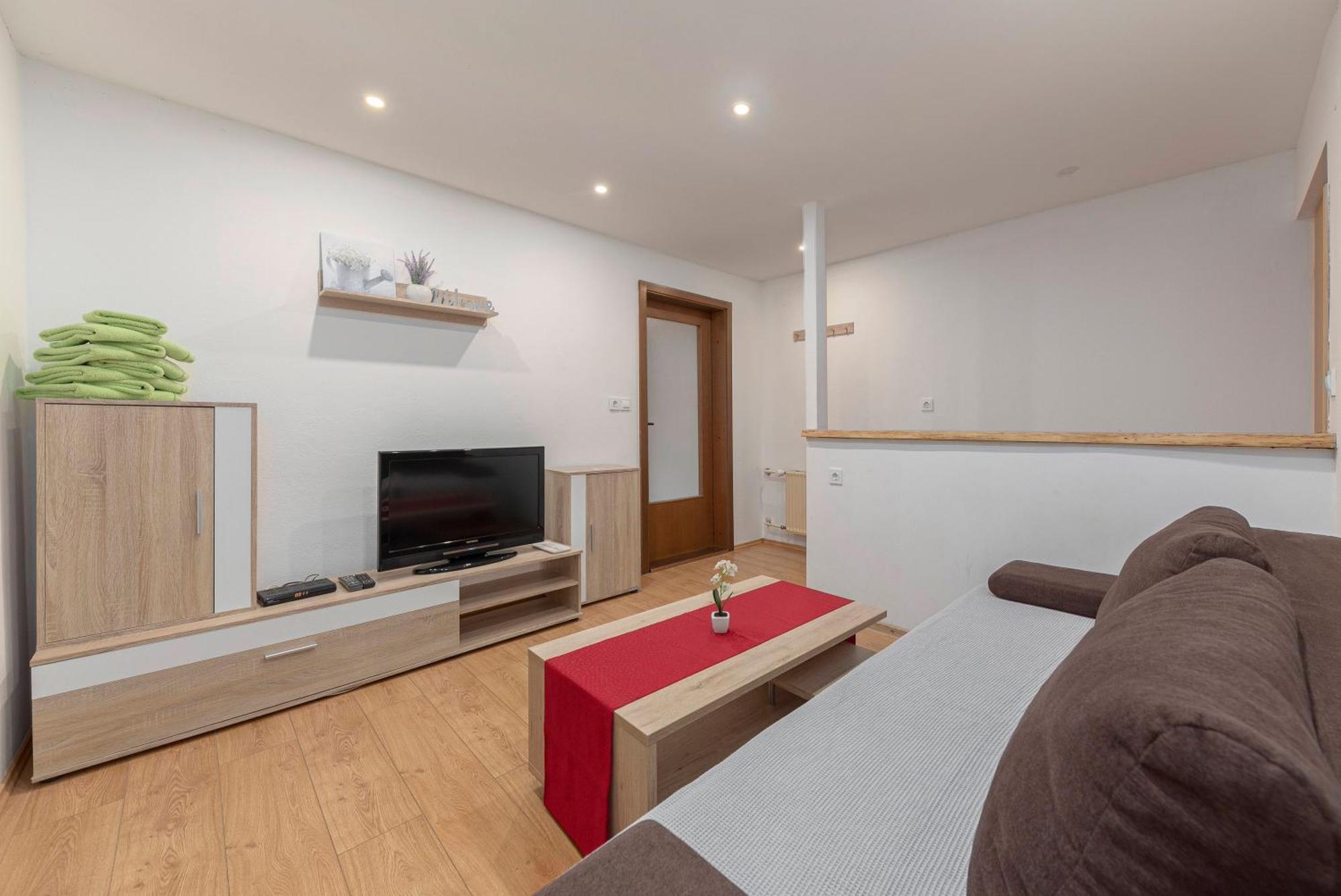Apartmaji Hodak Bohinj ภายนอก รูปภาพ