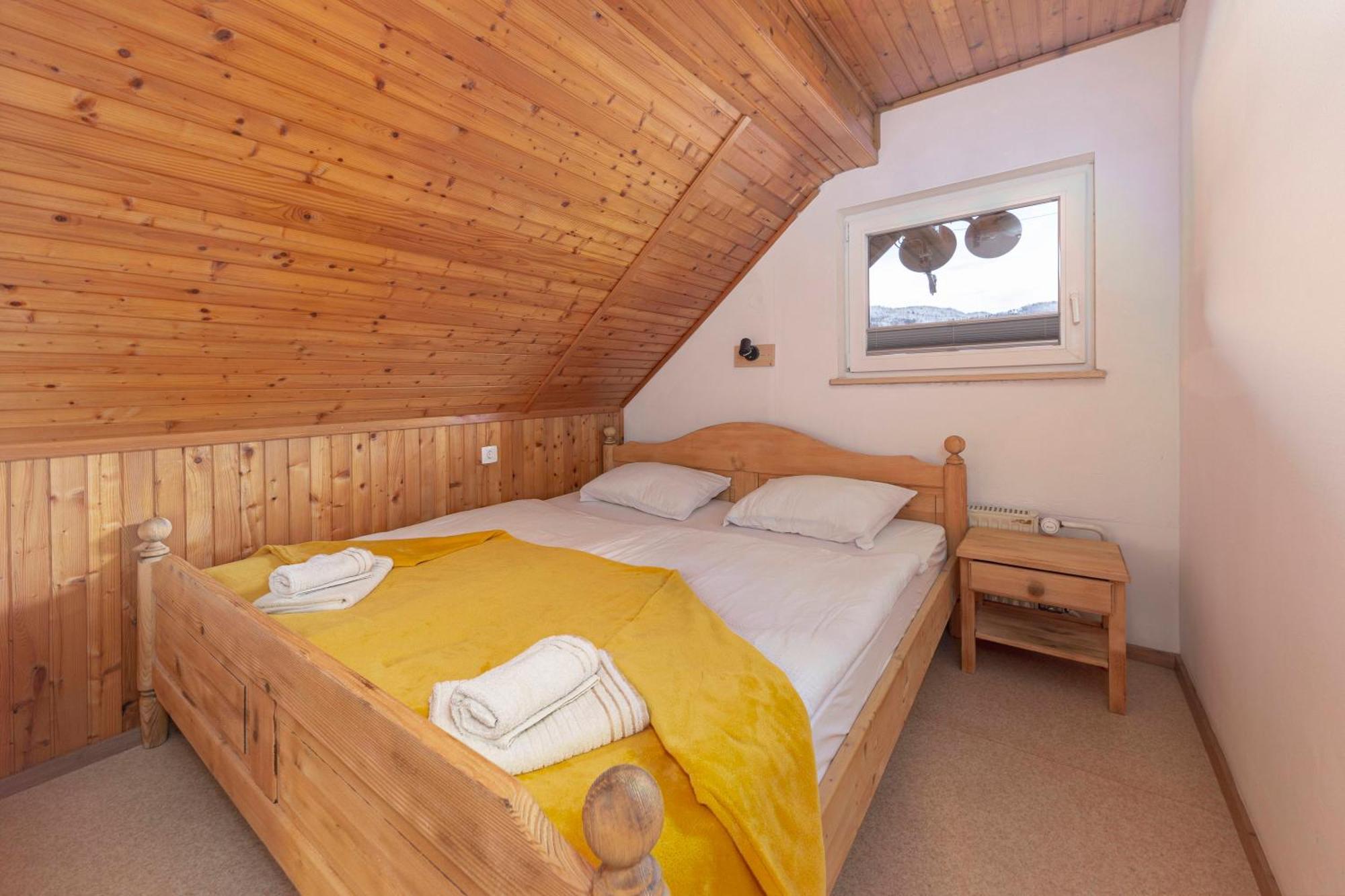 Apartmaji Hodak Bohinj ภายนอก รูปภาพ